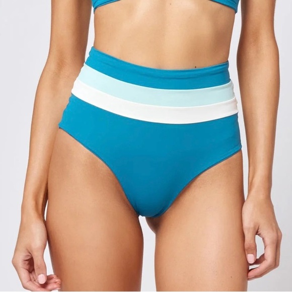 L*SPACE Swim Set Size S NWT - Picture 2 of 8